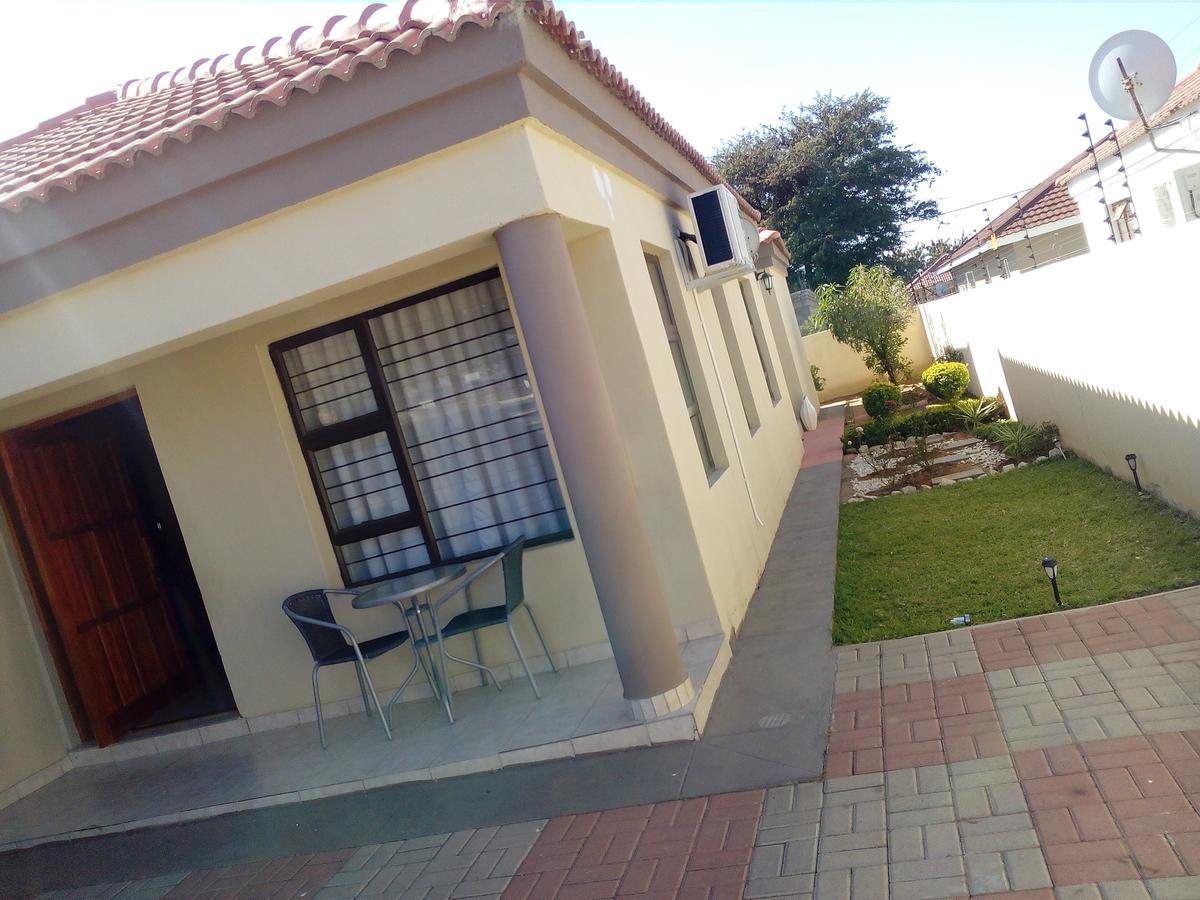 Tap'S Home Away From Home Gaborone Zewnętrze zdjęcie